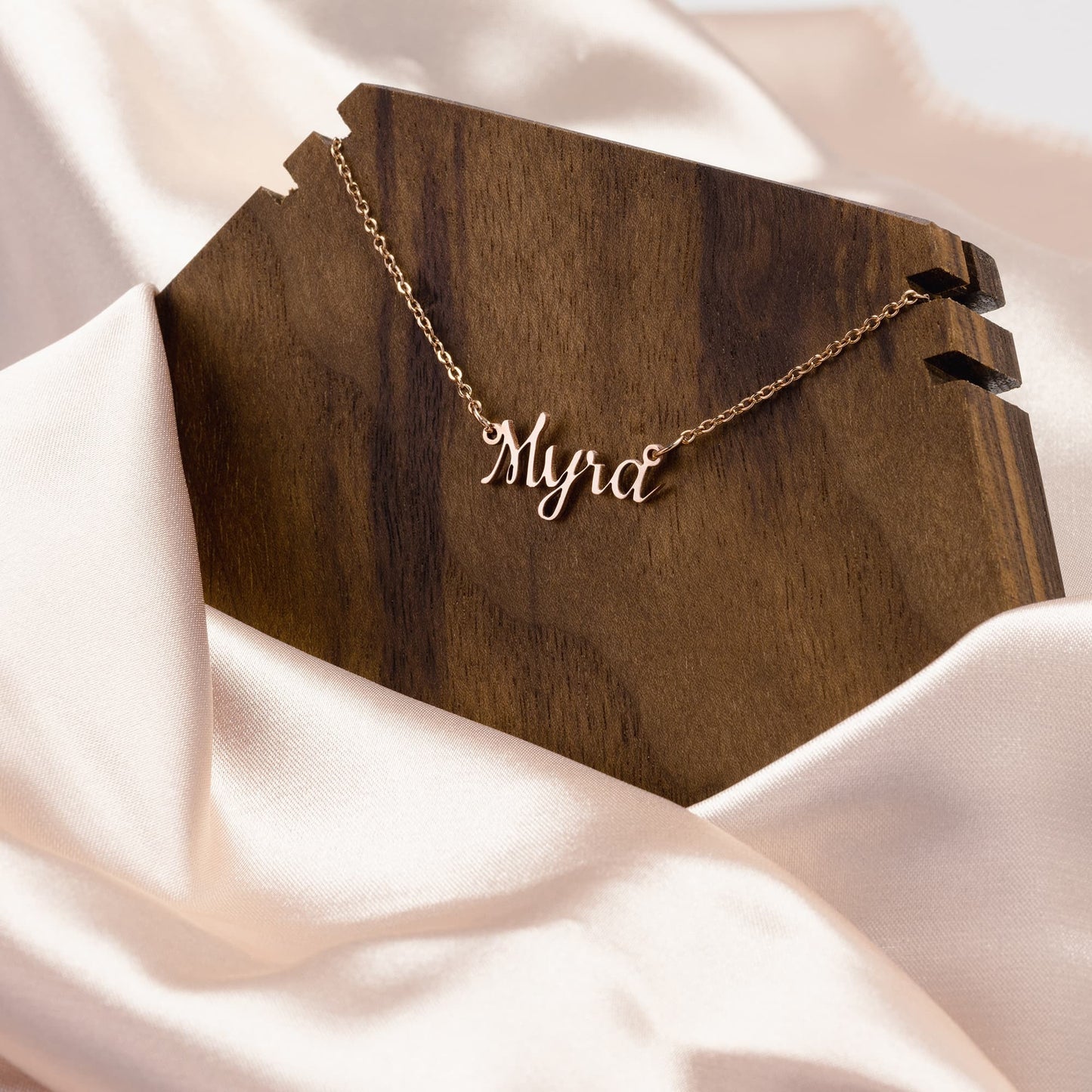 Customizable Name Necklace - Aesthetics Of The Immaculate